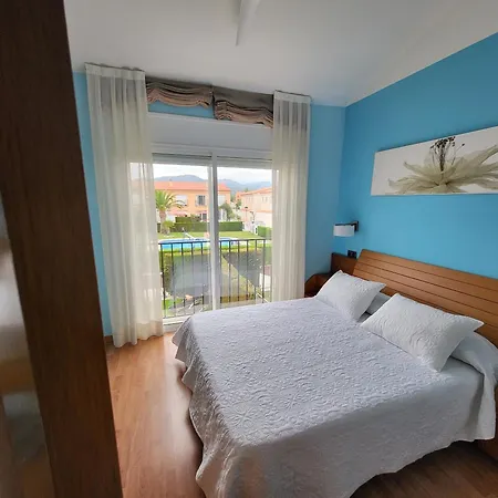 Casa Victoria Residencial Llanca Holiday home Miami Playa